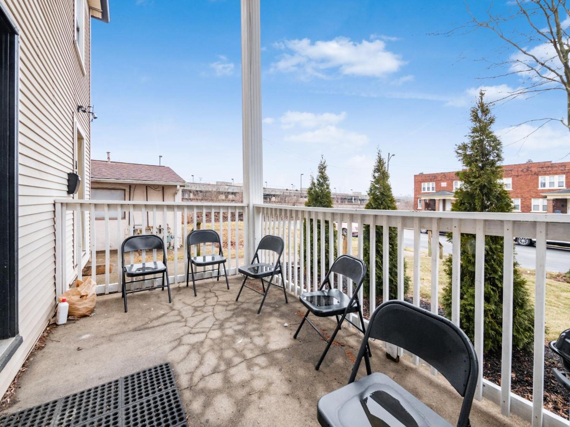 Housepitality - The Osu Mansion- Osu Sleeps 20 Villa Columbus Buitenkant foto